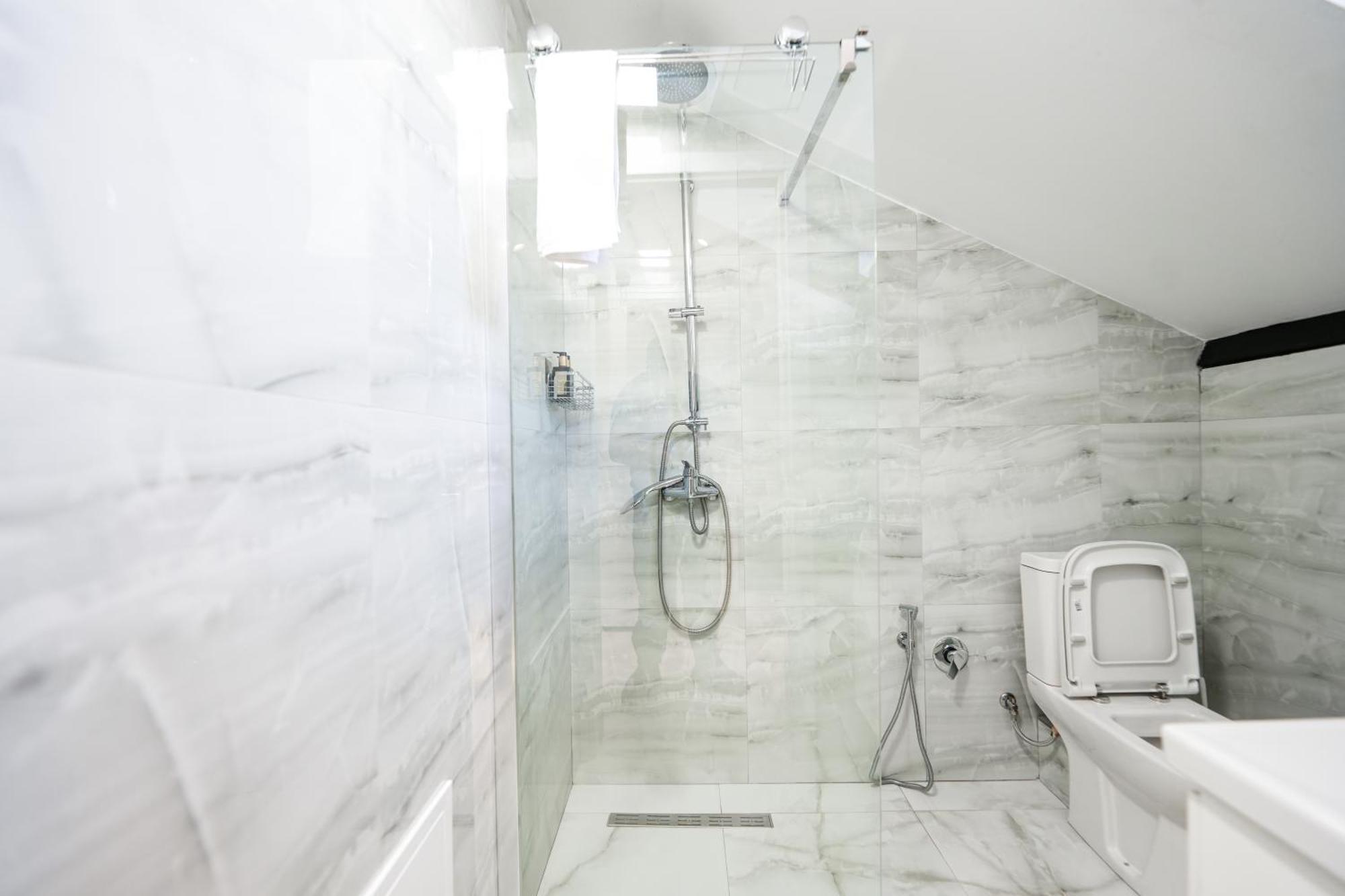City Center Hideout - Studio Apartment Tiranë Eksteriør bilde