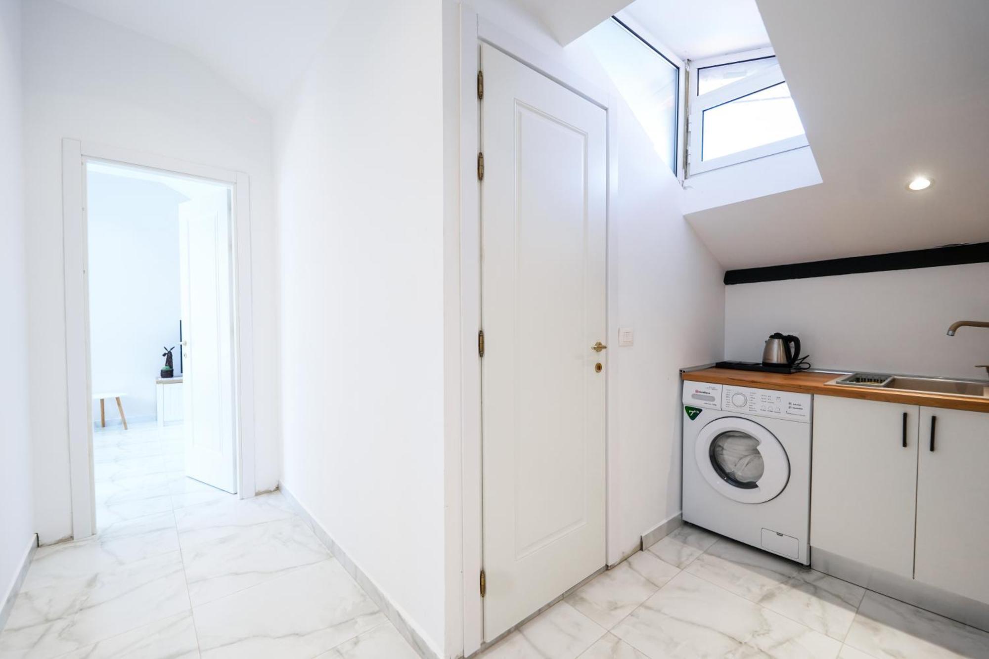 City Center Hideout - Studio Apartment Tiranë Eksteriør bilde