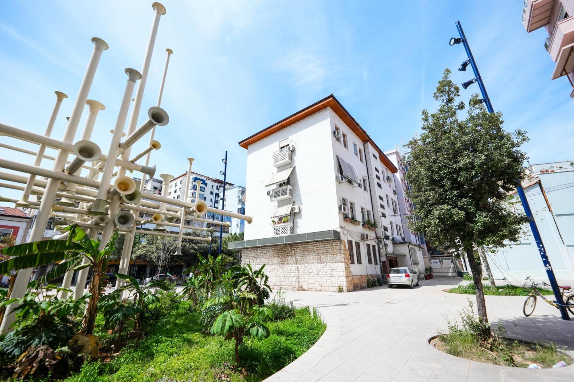 City Center Hideout - Studio Apartment Tiranë Eksteriør bilde